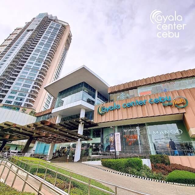 アヤラ・センター・セブ